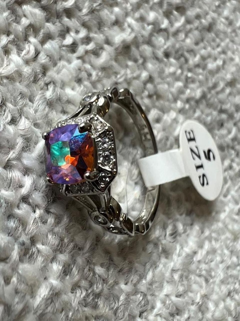Women’s Silver Tone Cocktail Ring