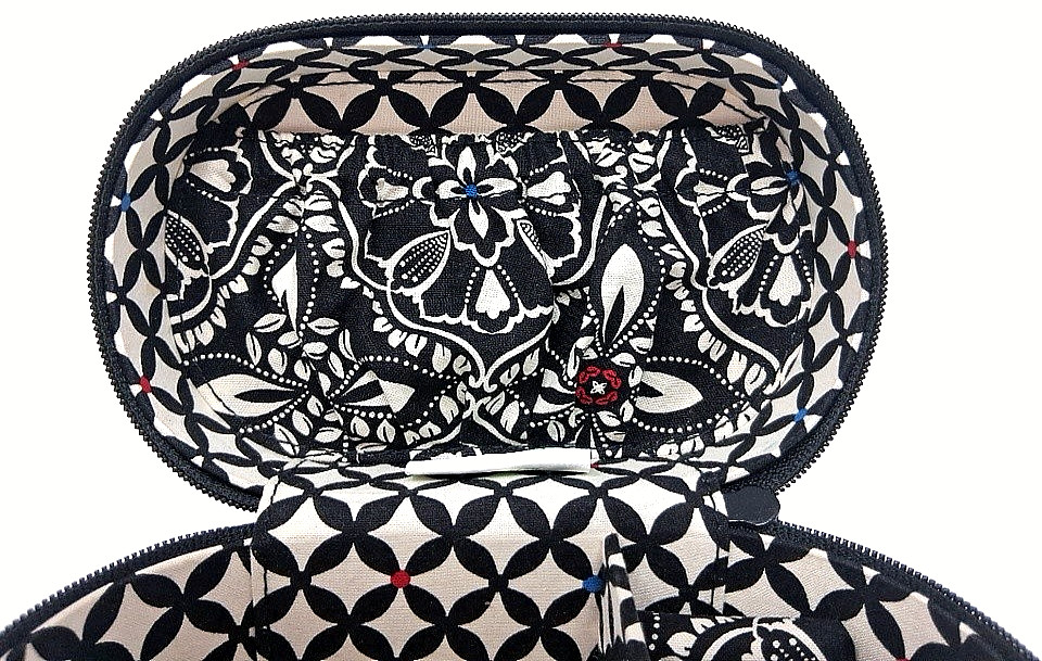 Vera Bradley Travel Jewelry Case Zip Around Quilted 6½”×4″×3¼”