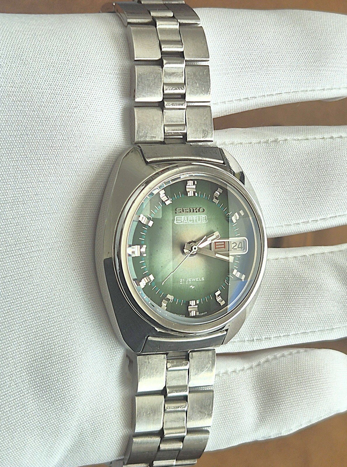 Vintage 1974 Seiko 5 Actus 7019-7350 JDM – Serviced, NOS Faceted Crystal