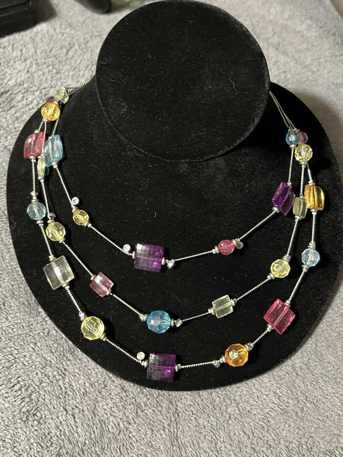 Necklace Silver tone 3 Tier Layered Multi Color Bead 17- 21″ adjustable length