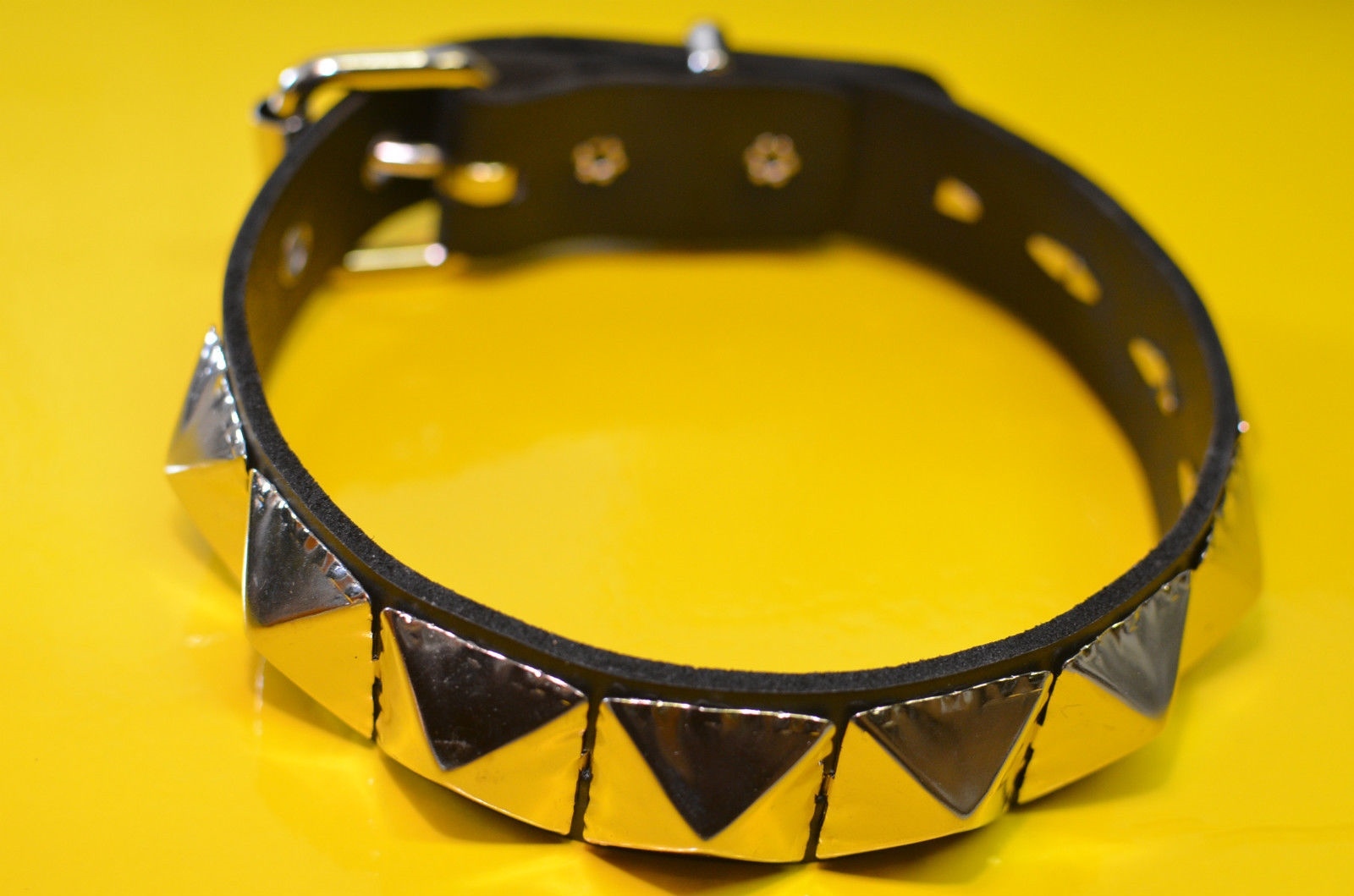 Large Studded Choker 1″ Large Pyramid Premium USA Leather Punk Goth by Funkplus