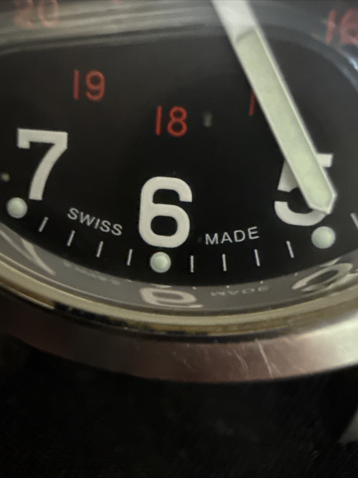 Victorinox Garrison 40mm Silver Stainless Steel No Strap Needs Battery