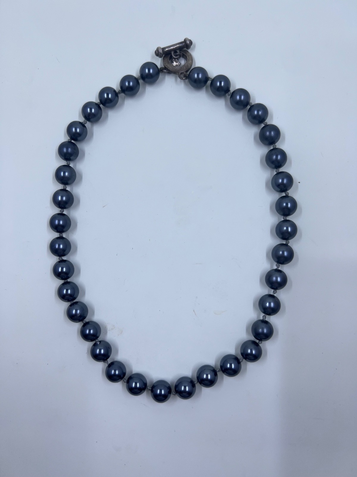 Carolee Faux Tahitian Pearl Choker Necklace – Charcoal Gray, Silver Toggle Clasp