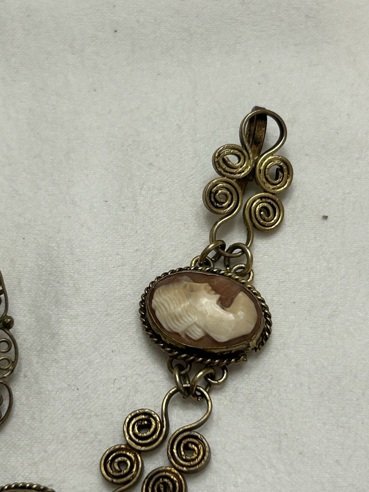 Antique Hand Carved Shell Cameo Brooch, Pendant & Bracelet Filigree Unmarked