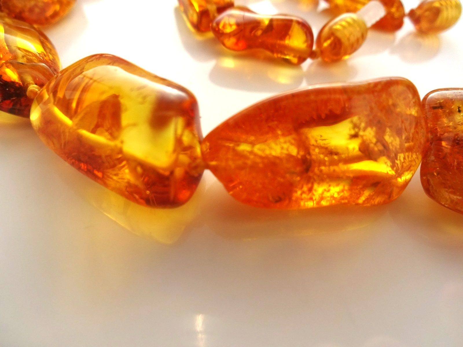 Natural Amber Bead Necklace – Baltic Style – Honey Color 17.7” 45cm