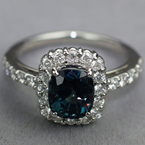 Brand New Pt950 Color Change Garnet Diamond Ring 2.234ct D0.57ct Becky Blue Type