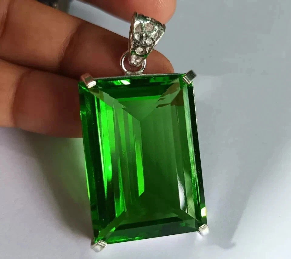 95 Ct+ Natural Certified Green Topaz 925 Solid Silver Pendant Loose Gemstone