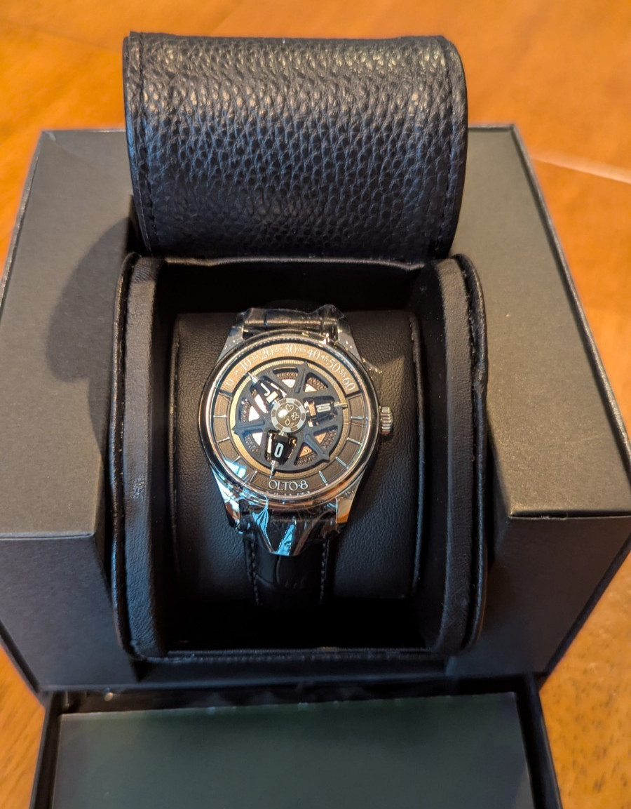 OLTO-8 KING Titanium black wandering hour automatic watch with two straps
