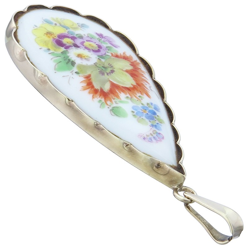 Meissen pendant flowers painting 333 Yellow gold