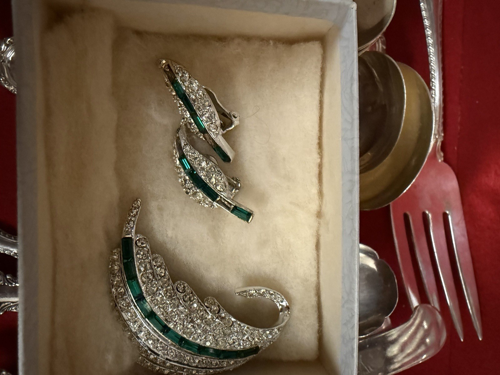 John M. Roberts Son Co. Signed Baguette Rhinestone Brooch Pin & Earrings
