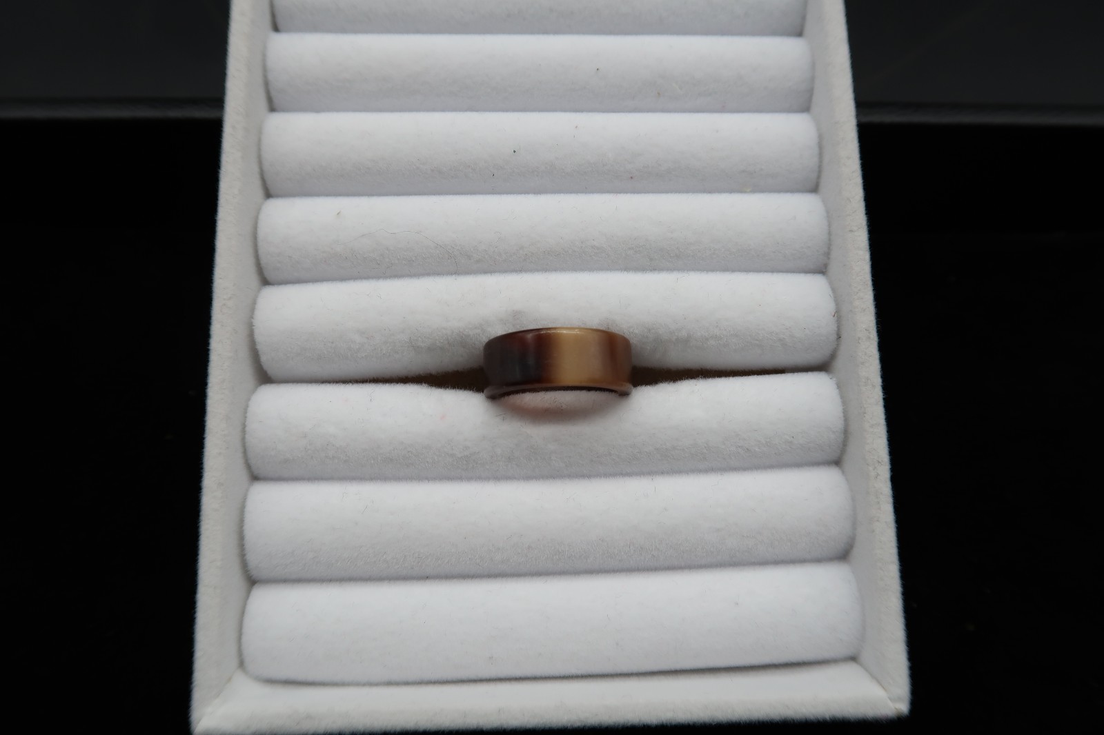 Vtg Brown & Cream Tortoise Shell Ring Lucite Plastic Resin Size 6