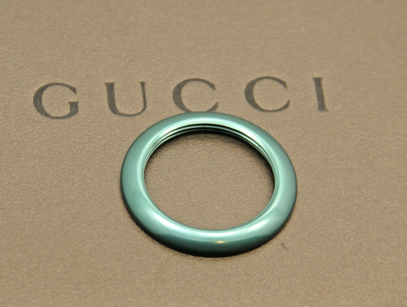 New Gucci Metal Bezel – Emerald Green – for 1100, 1200 and 11/12.2 Watches