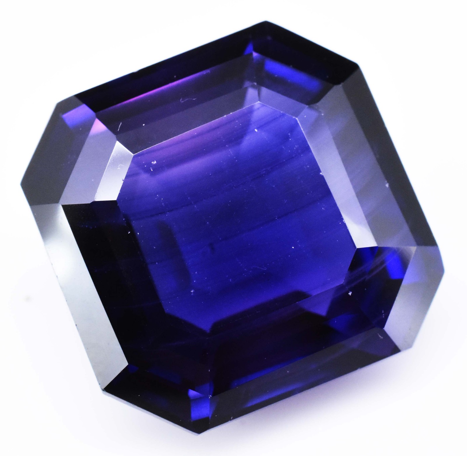 Natural Boysenberry Sapphire 31+ Ct Radiant Cut Certified Loose Gemstone