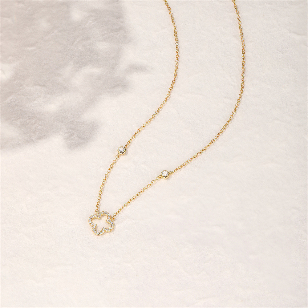Gold Plated 925 Sterling Silver CZ Four Leaf Clover Pendant Necklace