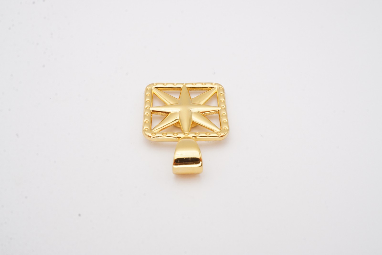 Jane Win Gold Plated Sterling Silver 925 Star Pendant