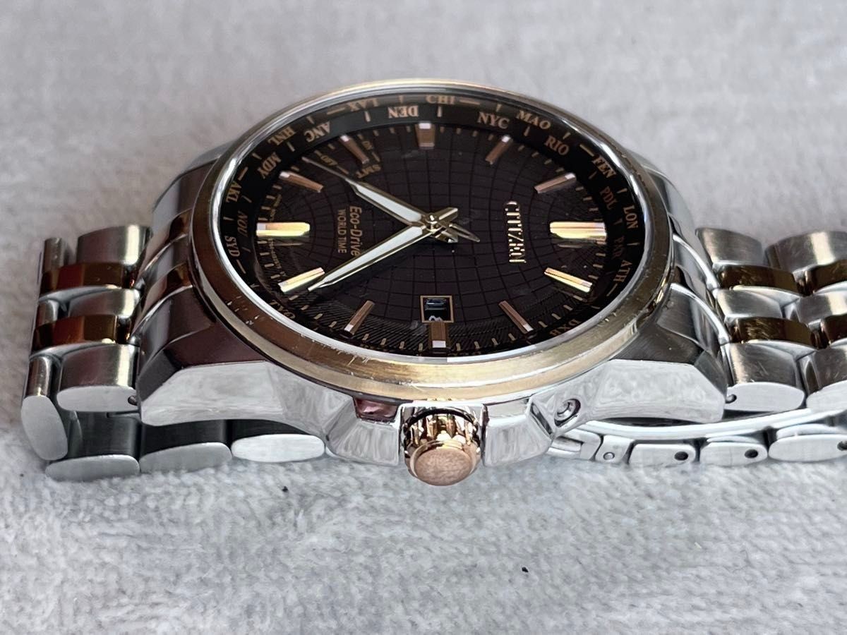 Working Item CITIZEN EcoDrive WorldTime E784 S118620 Gray x Gold