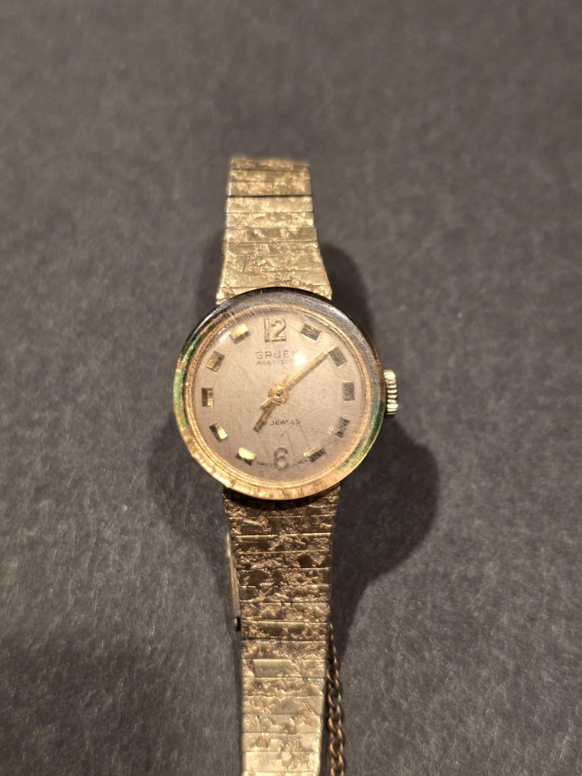 Vtg Gruen Precision 17 Jewels Swiss Made 10K Gold Filled Ladies Watch As IS (B)