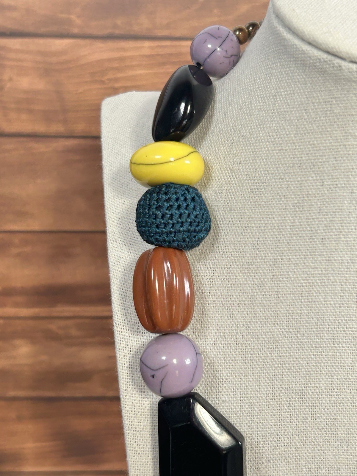 Vintage Unique Chunky Beaded Necklace Yellow Blue Brown 18″ Retro MCM Casual