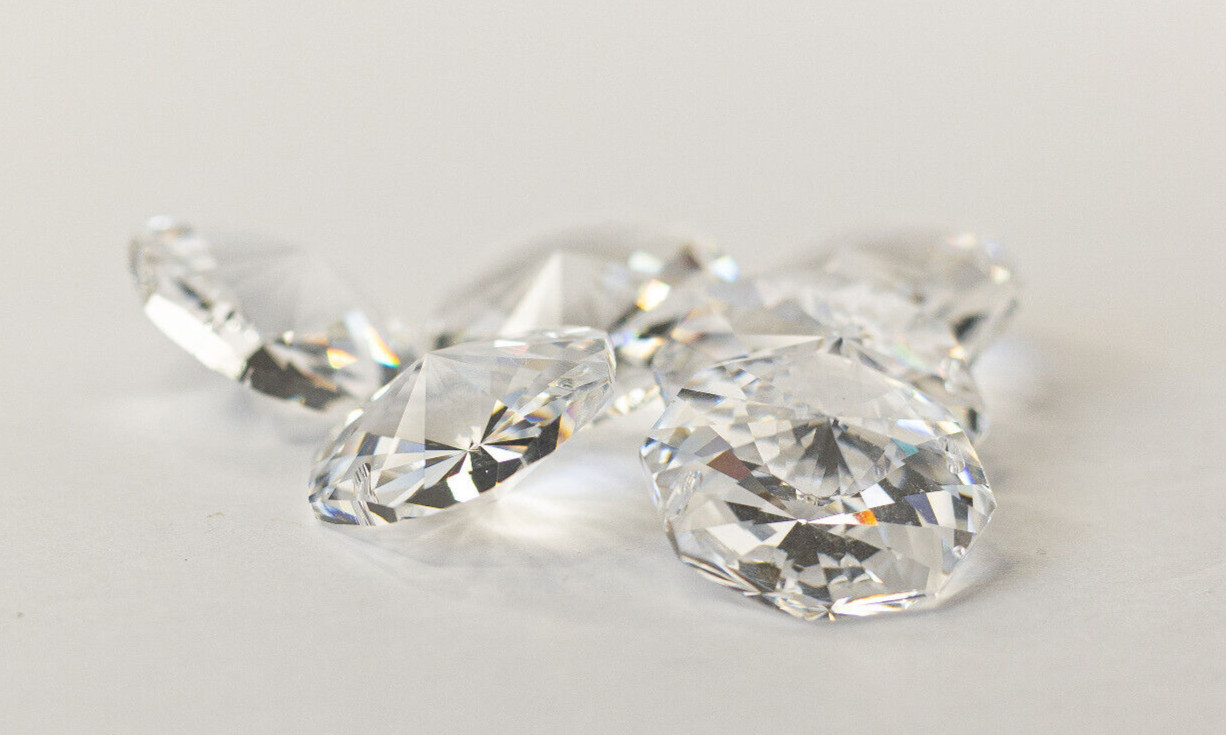 20 ~ ASFOUR 26mm Superb BIG Cut LEAD CRYSTAL Faceted Octogon Prism 2-Hole