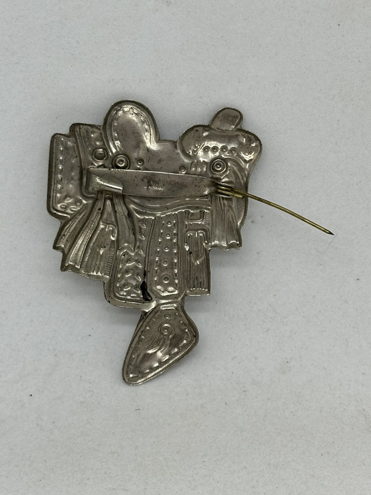 Vintage Horse Saddle Silver-Tone Brooch ~ Made in Japan ~ 2-1/8″ x 1-5/8″