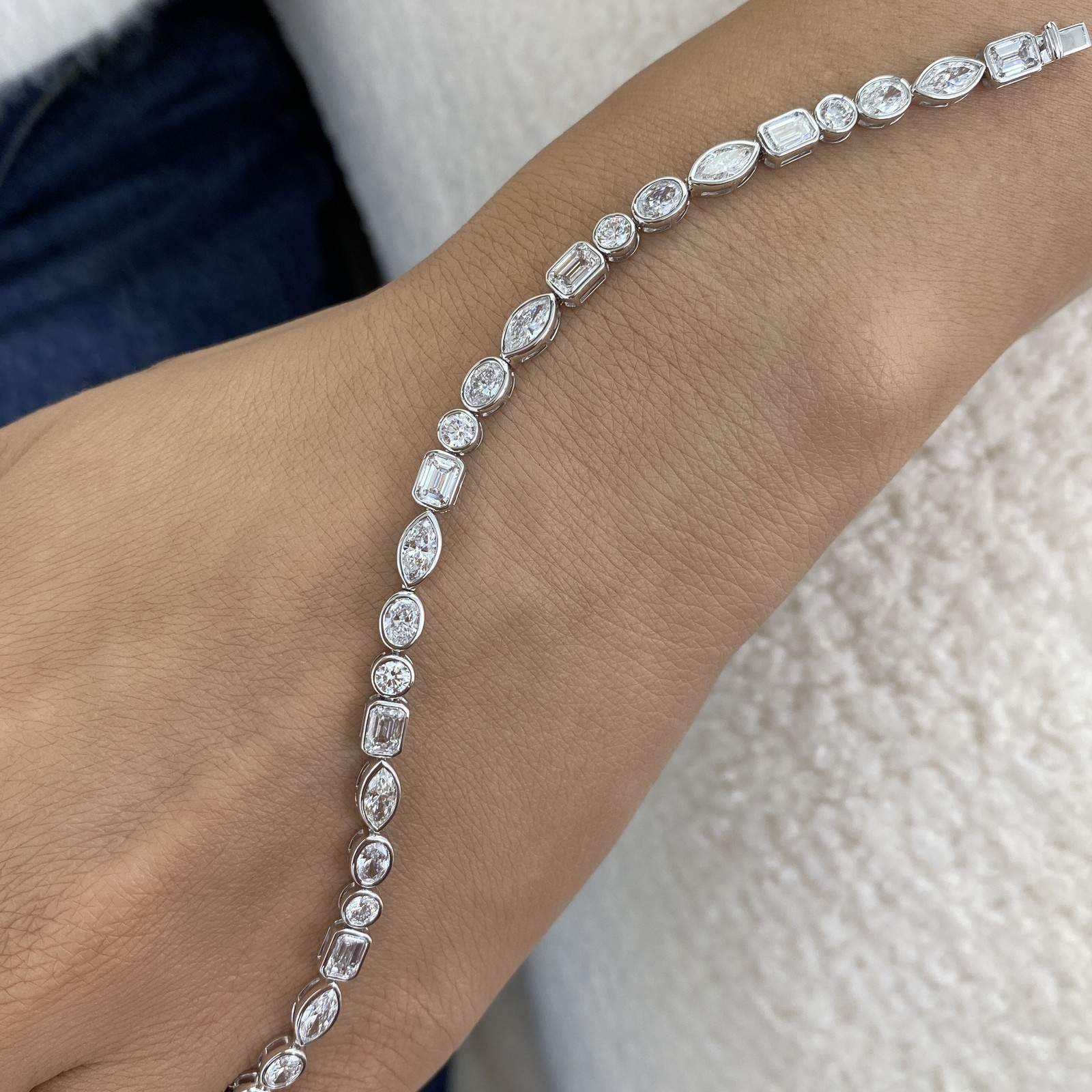 14k White Gold Multi Cut Lab Grown Diamond EF/VS-SI Tennis Bracelet For Propose
