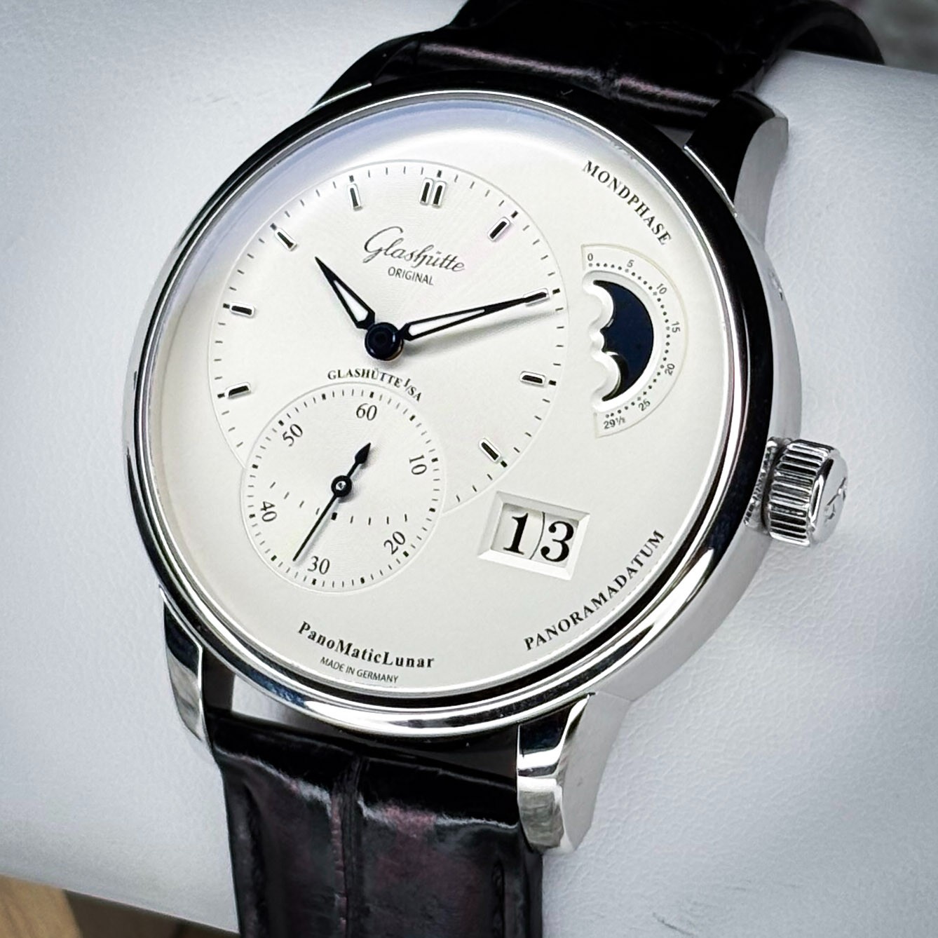 2022 Glashütte 40mm PanoMaticLunar Moonphase 1-90-02-42-32-61 with box & papers