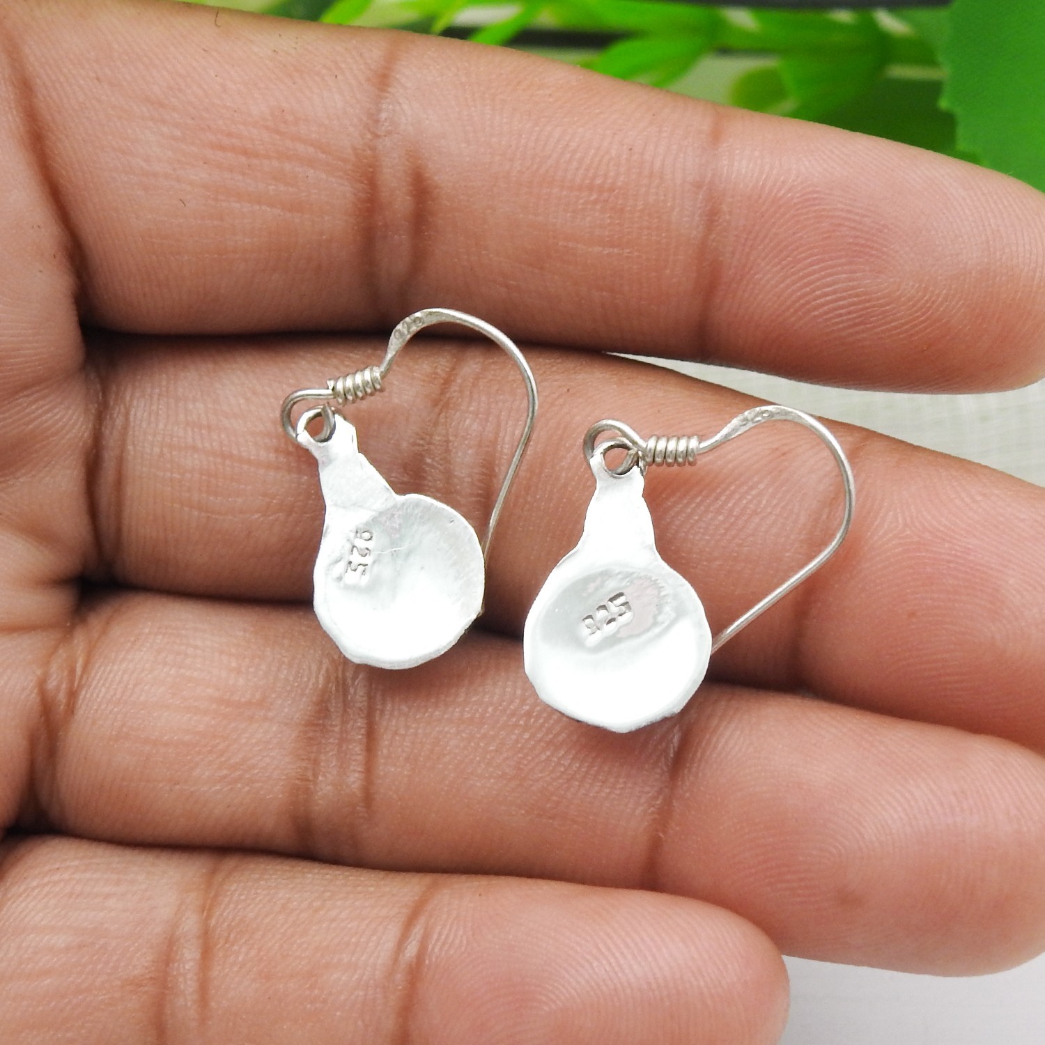 Natural Green Onyx Gemstone Dangle Earrings 925 Sterling Silver Bohemian Jewelry