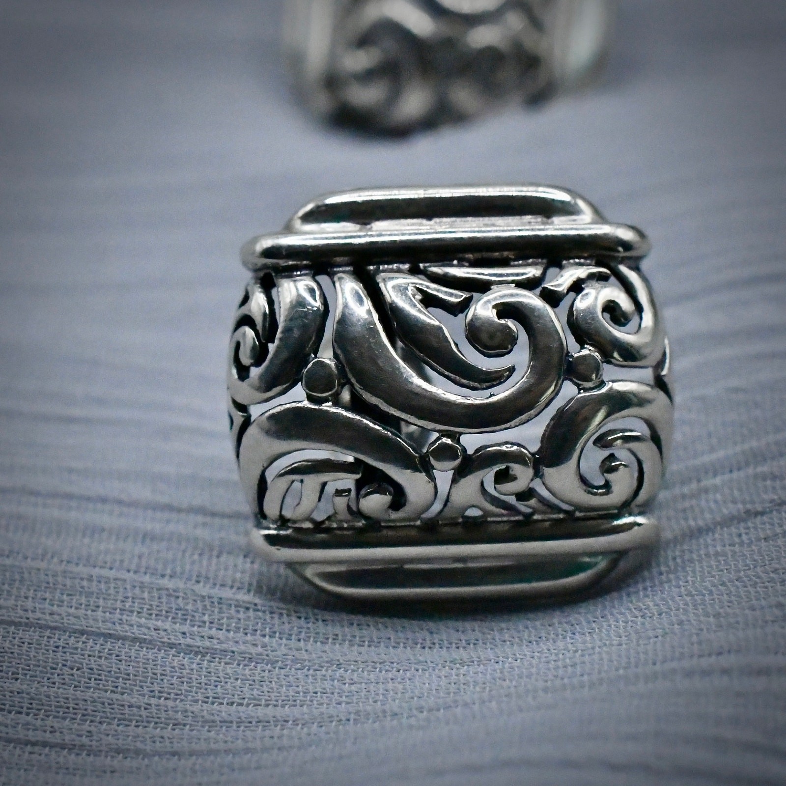 Bali Sterling Silver Openwork Scroll Earrings Vintage 925 SNK Thailand