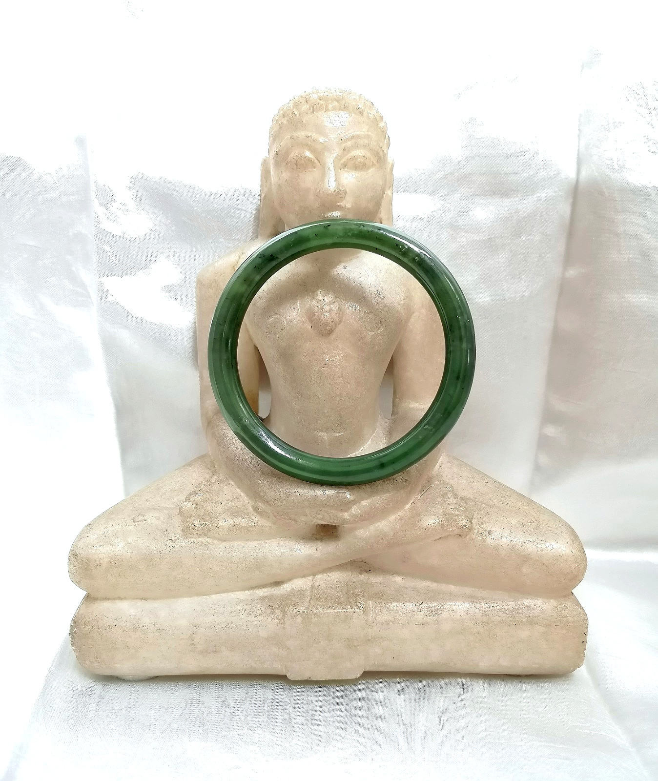 BEAUTIFUL ANTIQUE AUTHENTIC GREEN JADE RING BRACELET, CHINA, 1900.