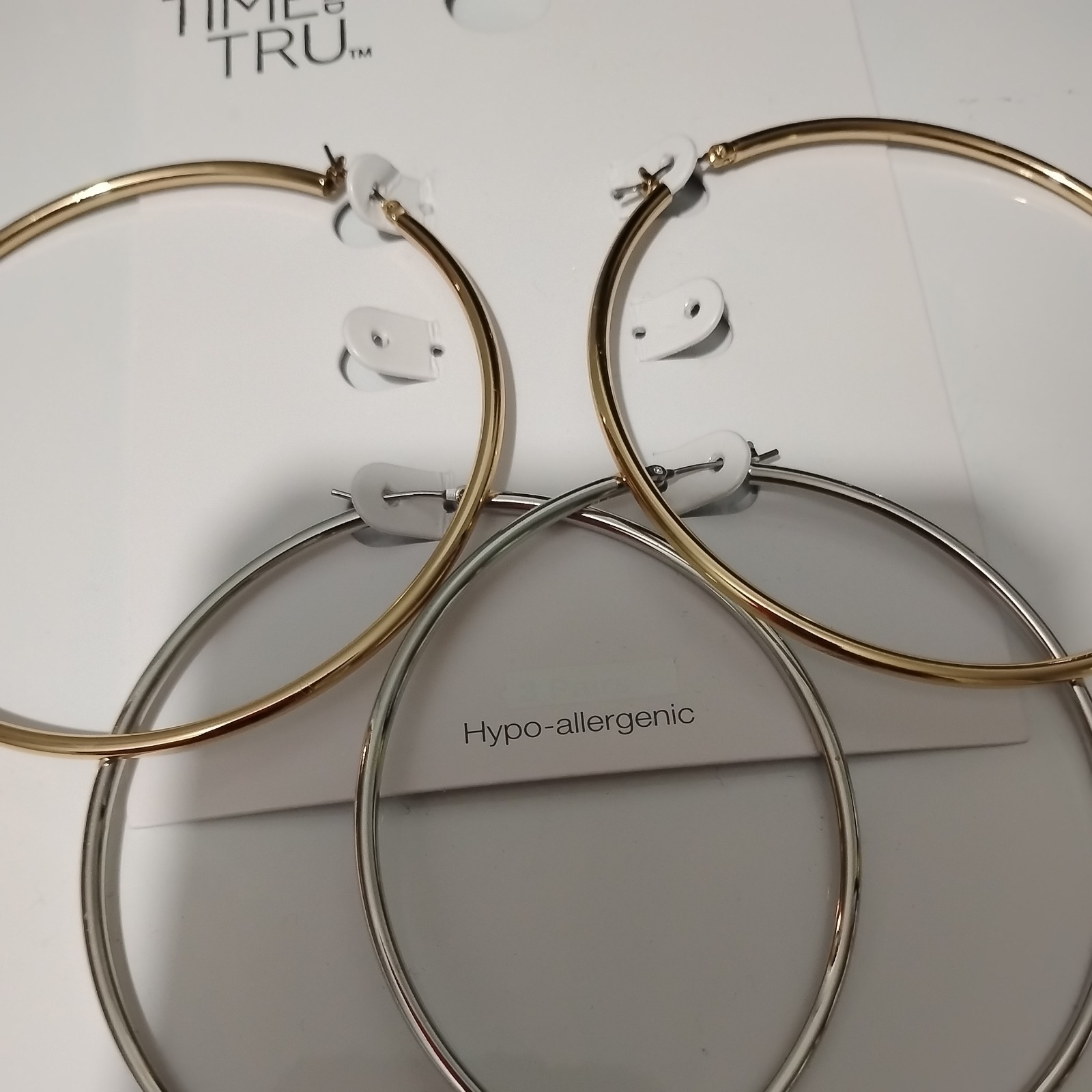 Time and Tru 2-Pack Women’s Hoop Earrings Set Gold & Silver