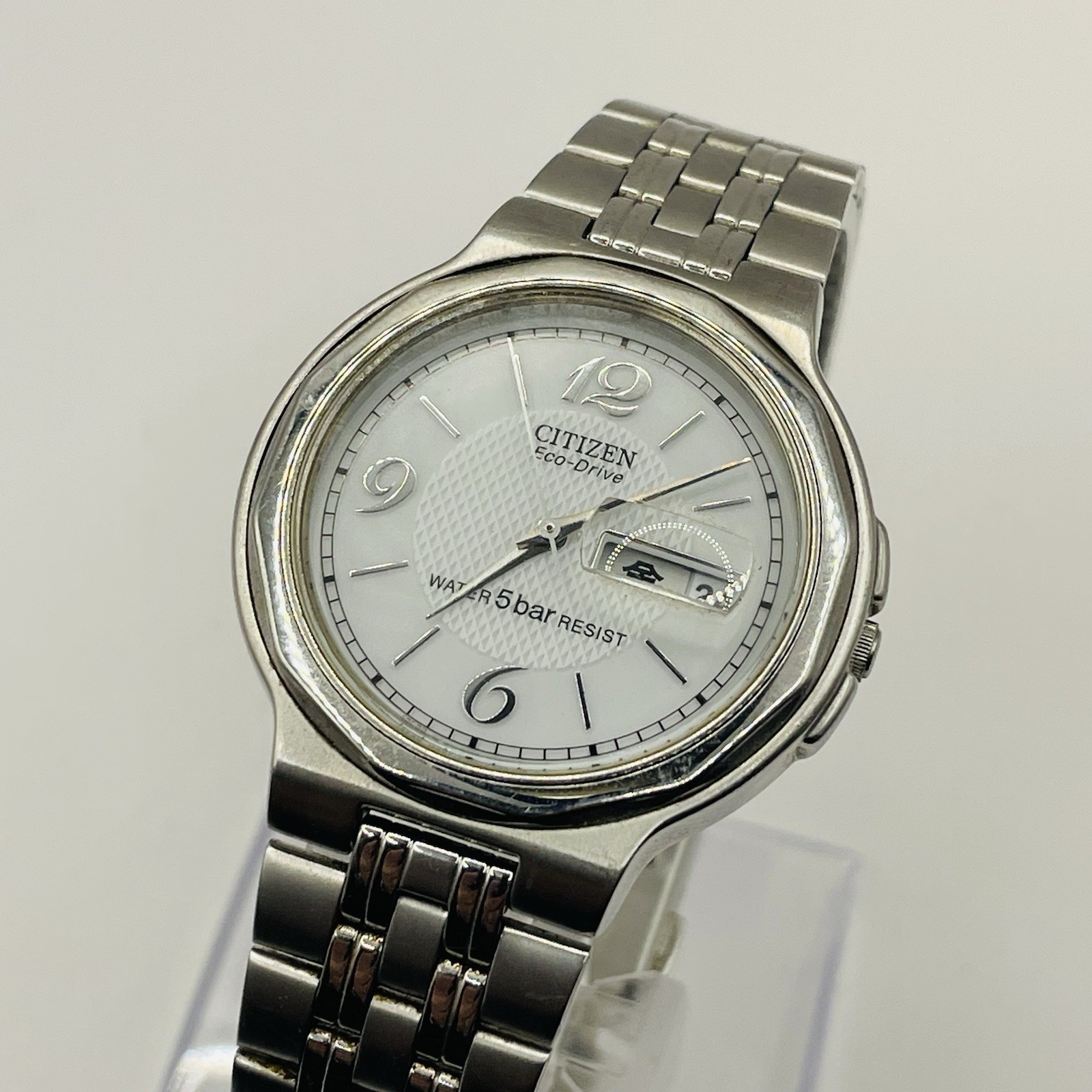 VINTAGE CITIZEN ECO-DRIVE STAINLESS STEEL WHITE DIAL MEN’S WATCH E100-K003334CKS