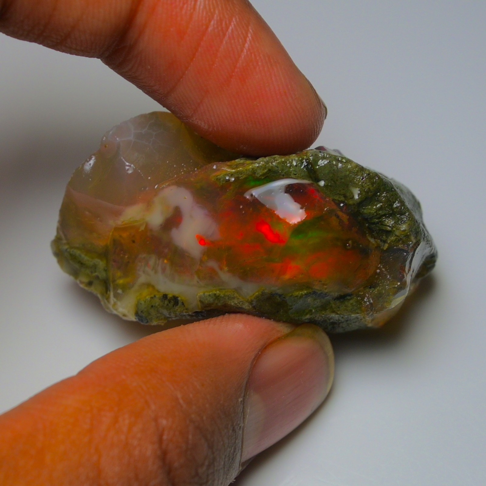 Ethiopian Oil Opal Specimen 100.00 cts Natural Rough Gemstone – Fire Opal Roug