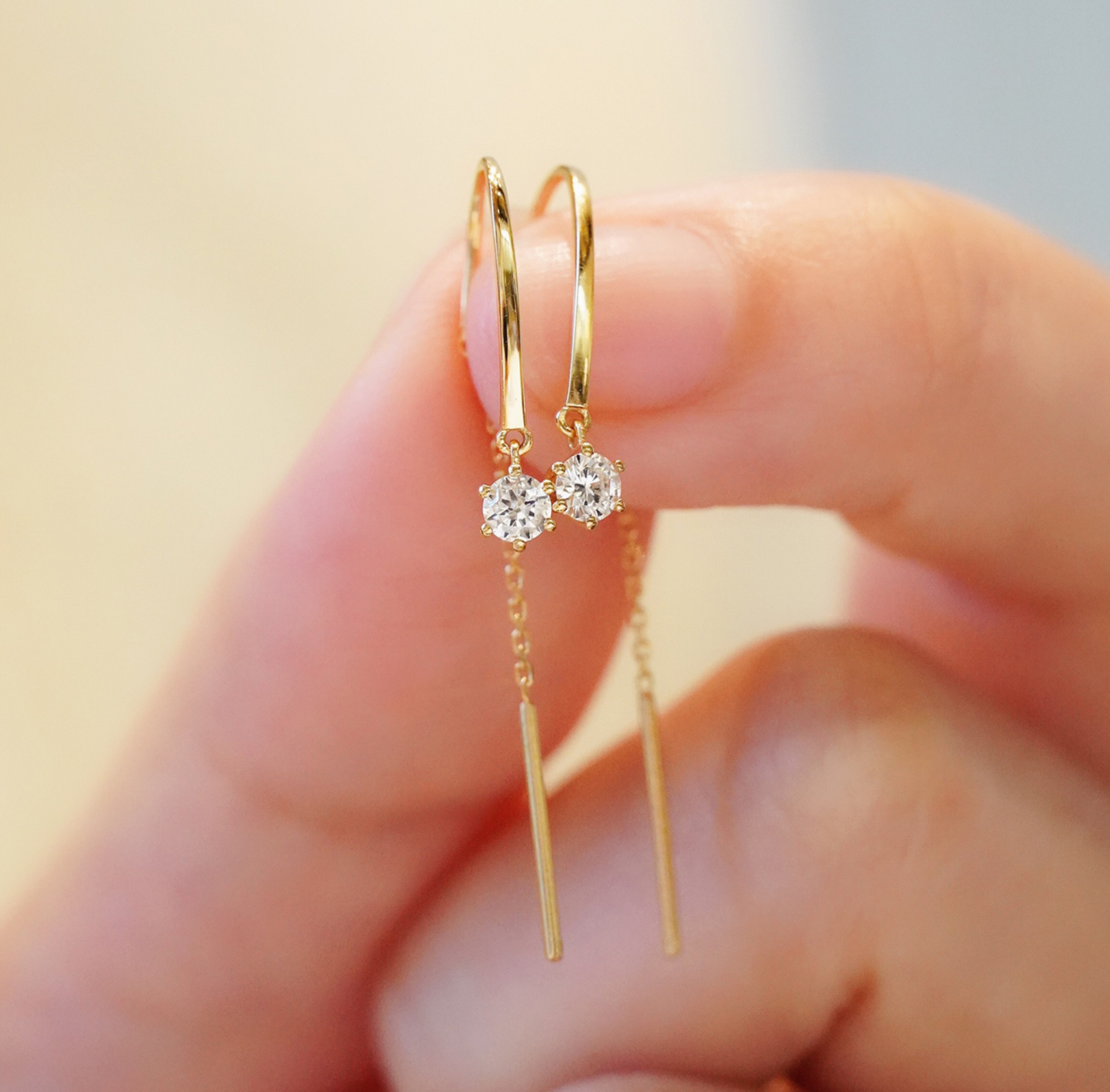 0.2carat Diamond Dangle Hook Earrings for Women Solid Gold 18K Threader Earring
