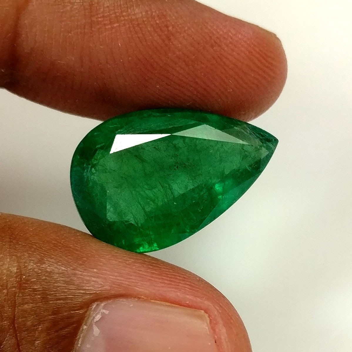11.91ct Natural Emerald pear shape (20×12.5)mm top green good luster perfect cut