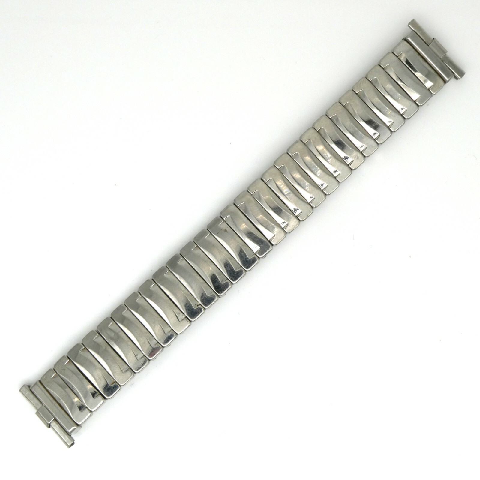 Vintage JB Champion 16.0 mm – 19.0 mm adjustable width steel wristwatch bracelet