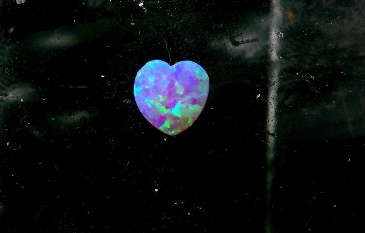 0.23ct Heart Shape Pink Purple Multi-Color Opal 6 x 6 mm