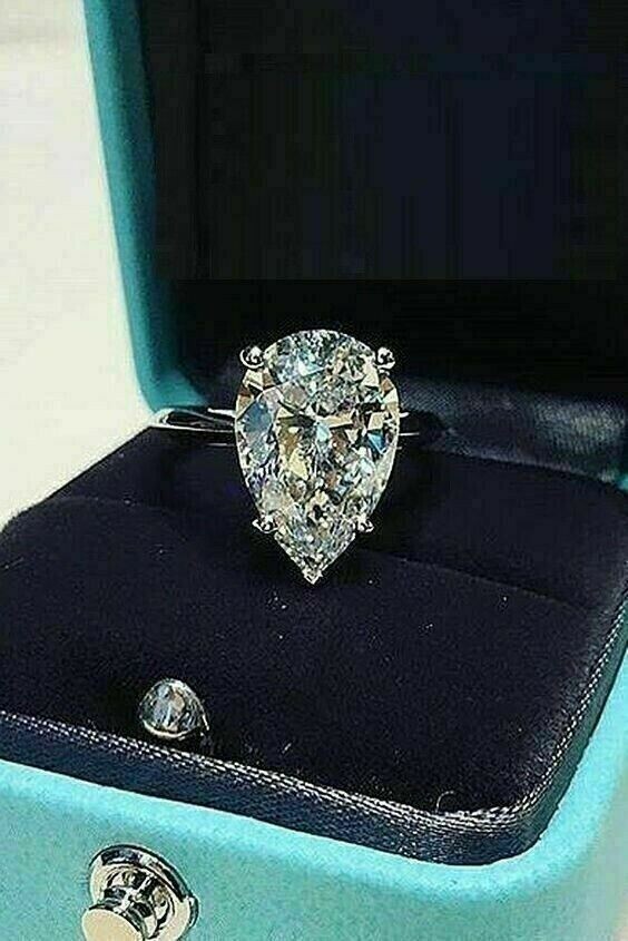 925 Sterling Silver 4 CT Pear Cut Moissanite Solitaire Engagement Ring Size-6.5
