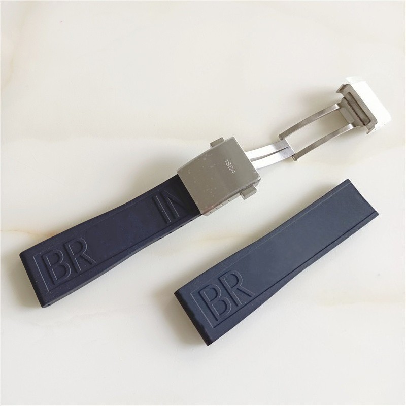 High End Silicone Rubber Watch Straps Mens Waterproof sports Band 22–24mm