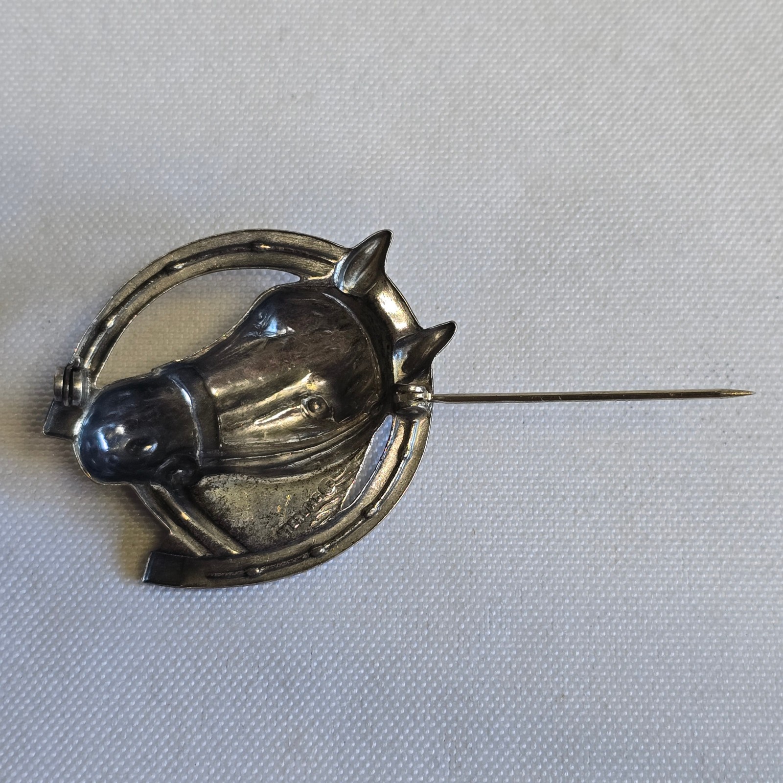 Sterling Silver Brooch 5.92g Fine Jewelry Horse & Horse Shoe Scatter Pin