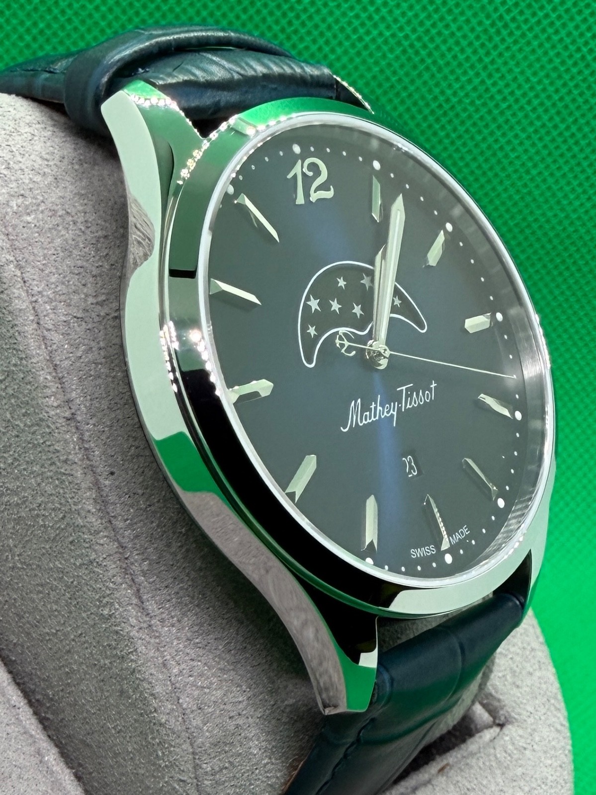 DIRECT FROM SWITZERLAND Mathey-Tissot Urban Moon Phase Blue Dial H411LABU NIB