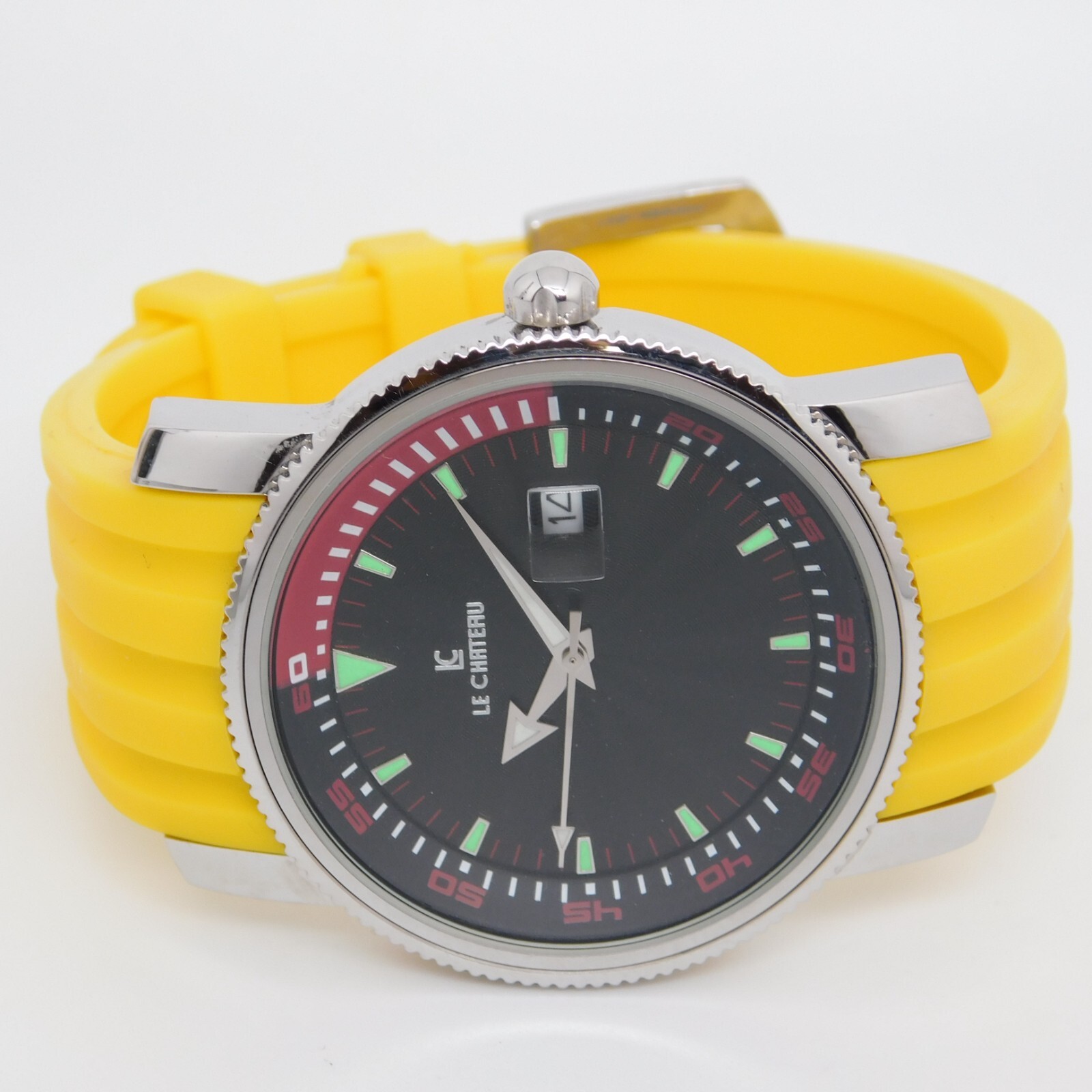 LE CHATEAU 7025 All Stainless Steel Quartz Analog Men’s Watch New Battery