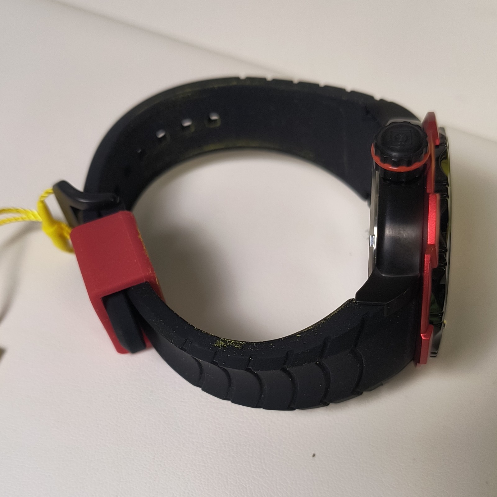Invicta Pro Diver Chrononaut Black/Red Dial Rotating Bezel Silicone Strap 52mm