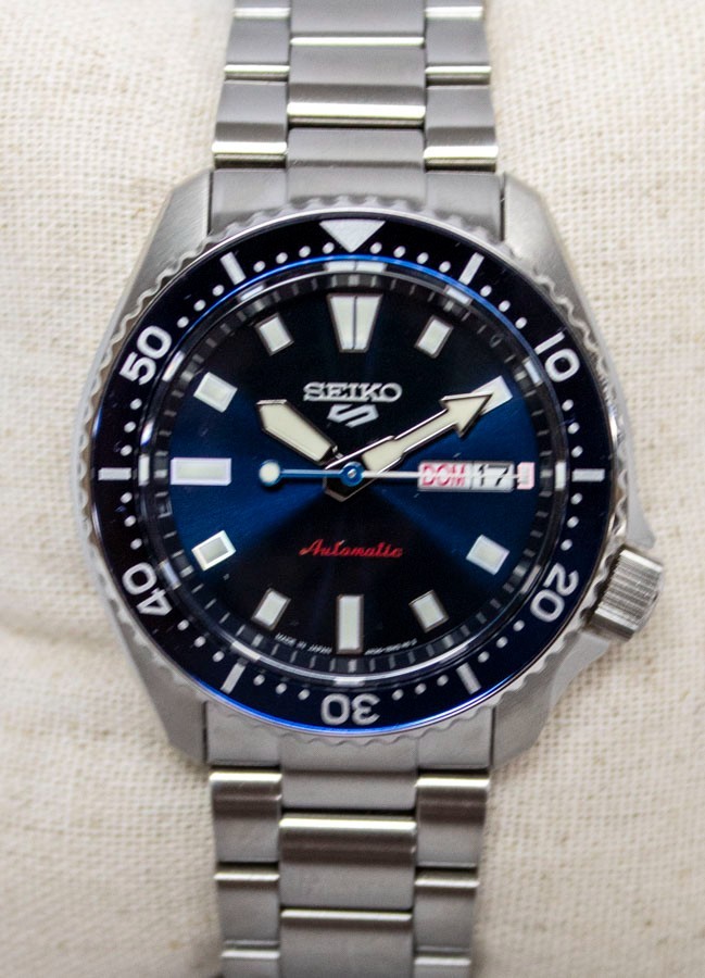 Seiko SRPL83 5 Sports SKX 42.5mm Automatic Men’s Watch Blue Dial 100M