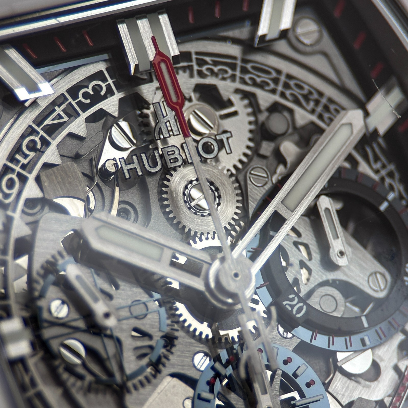 Hublot Spirit of Big Bang White Ceramic Alligator 42mm Skeleton 641.HX.0173.LR
