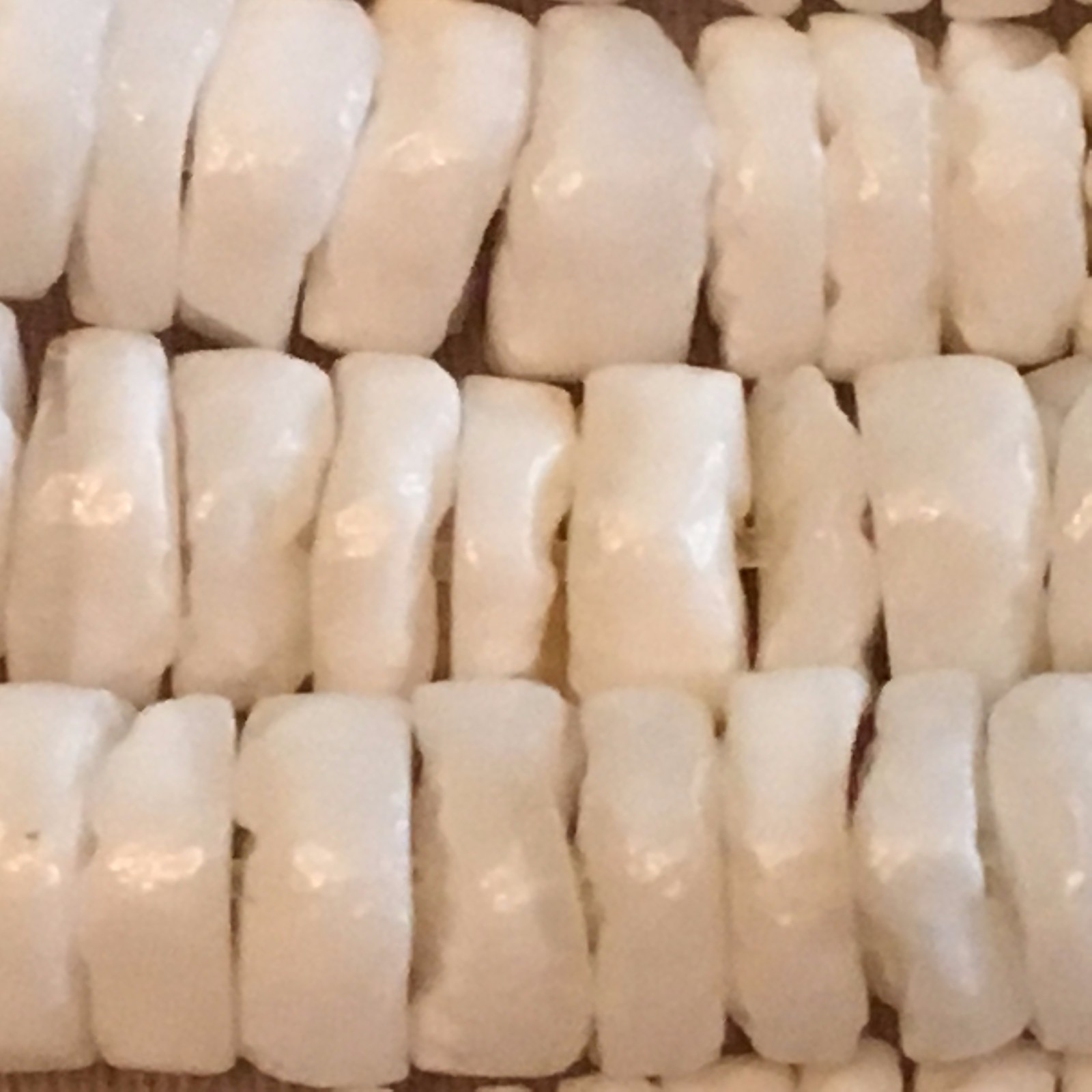 24-inch Strand Litob (Natural) Hand-Cut Heishi Shell Beads, Approx. 5-5.5mm diam