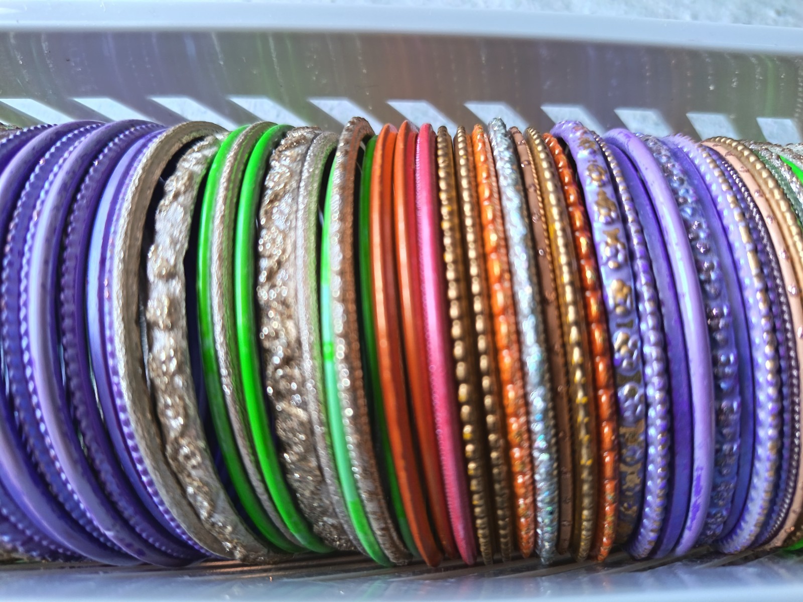Job Lot of Traditional Indian Wedding Bridal Bangles Approx 80 No. 55-58mm WB-C