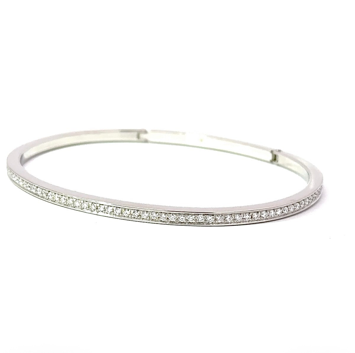 Elegant 950 Platinum Bangle with 1.45 Carats High Fine Diamonds