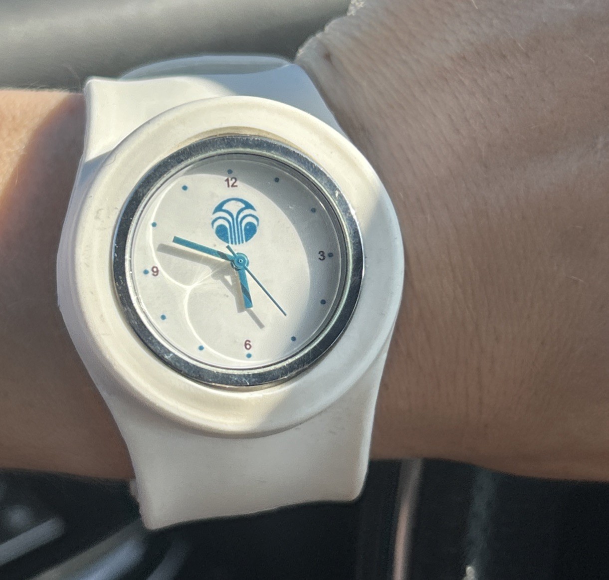 White Nu Skin Lady Limited Edition Analog Slappie Strap Watch