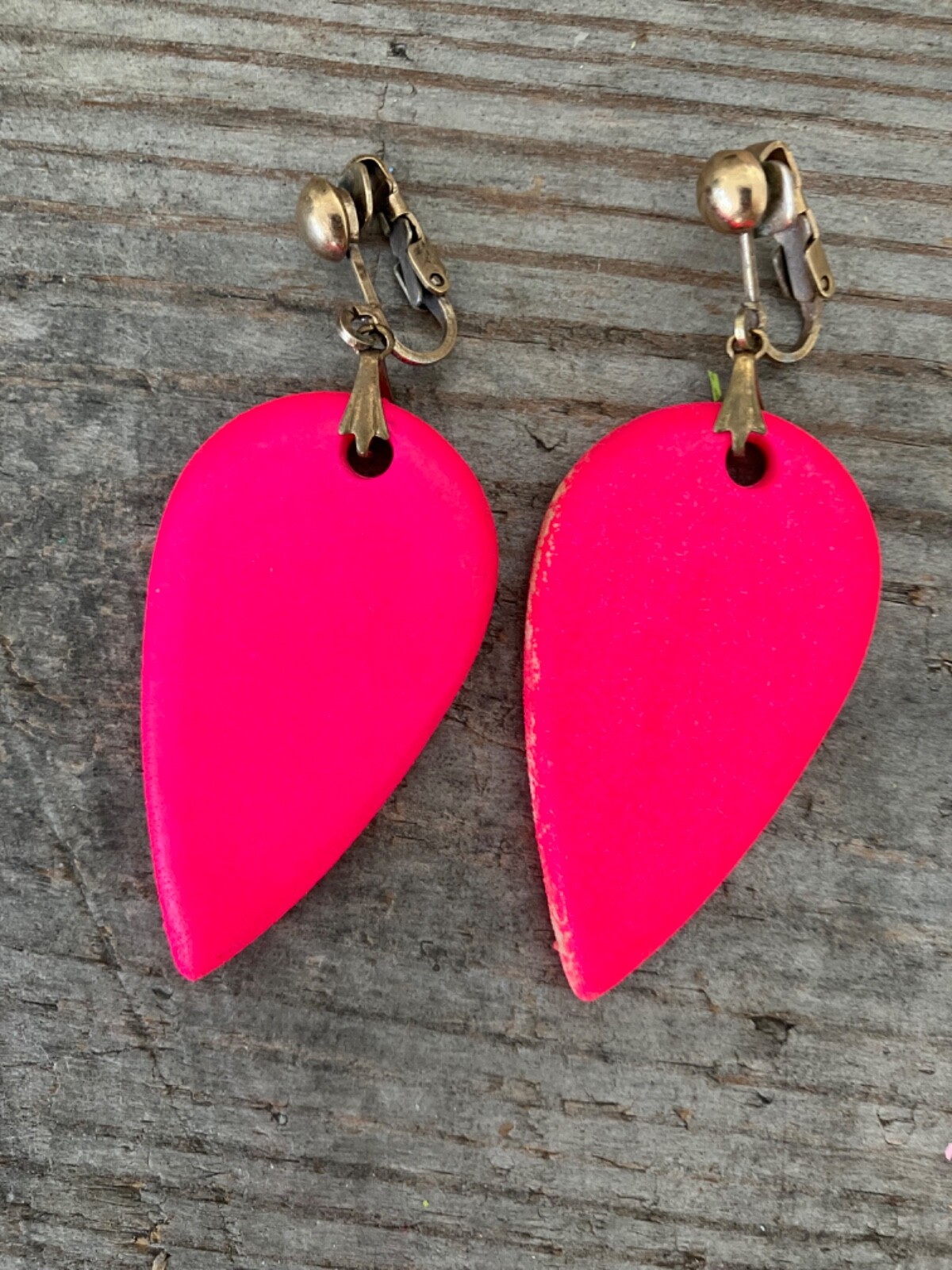 Vintage Statement Neon Pink Teardrop Dangle Earrings 1960s 1970s