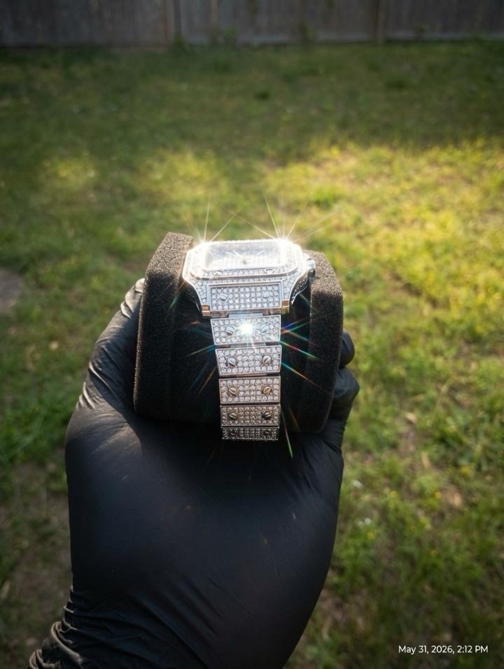 BRAND NEW 2025 Mens ICED OUT MOISSANITE/DIAMOND SIMULATED luxury Watch